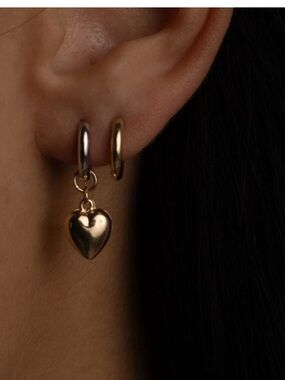 Real Fine Studio Nina Huggies